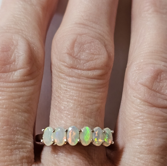 Genuine Ethiopian Welo Opal & Diamond Ring Sz 8.5! - Picture 3 of 10